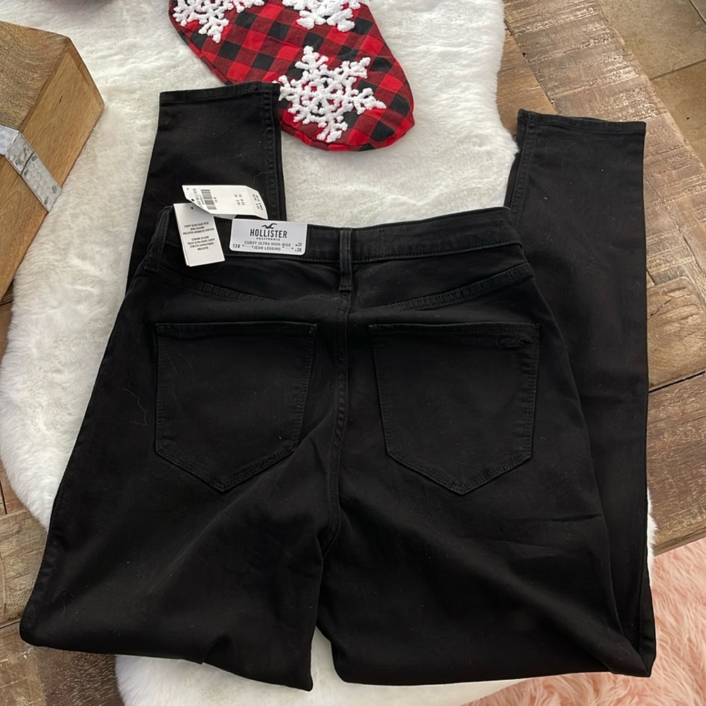 Hollister Black Jean Legging NWT